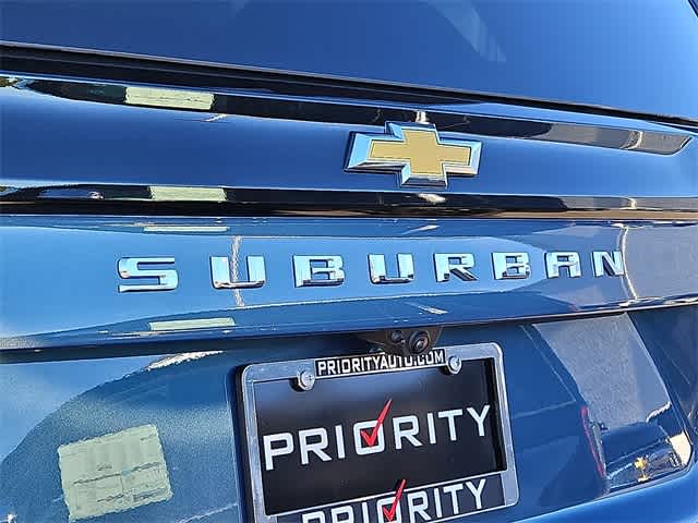 Thumbnail: 2026 Chevrolet Suburban - 25
