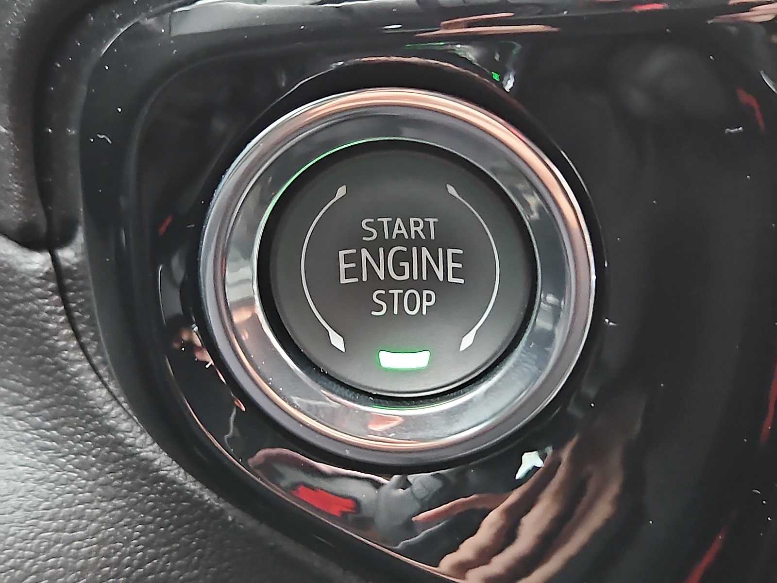 Thumbnail: 2025 Chevrolet Silverado 1500 - 17