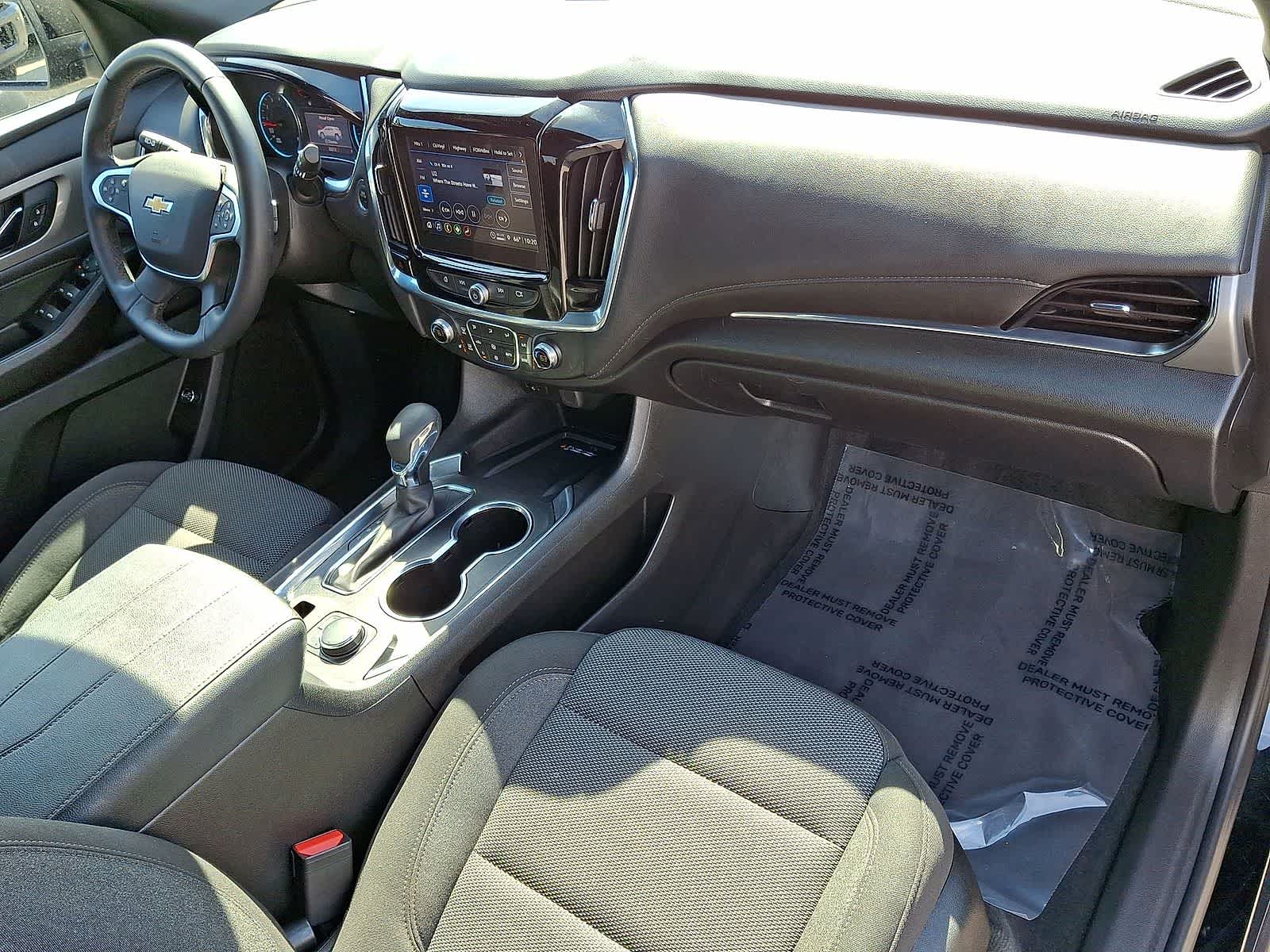 Thumbnail: 2023 Chevrolet Traverse - 33