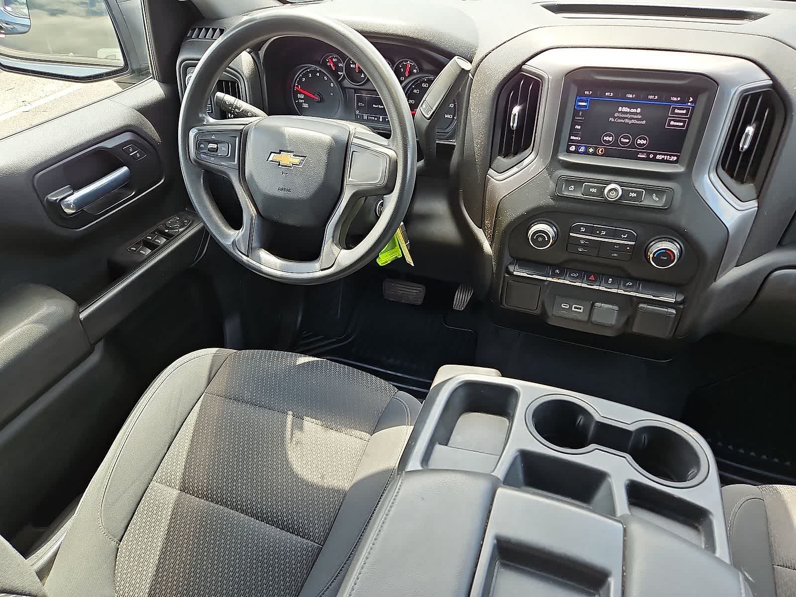 Thumbnail: 2021 Chevrolet Silverado 1500 - 10