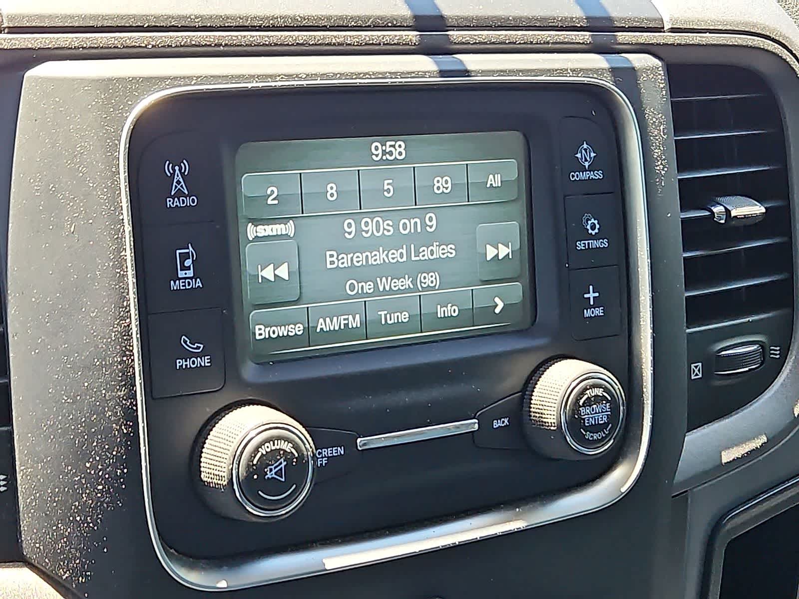 Thumbnail: 2019 RAM 1500 Classic - 19