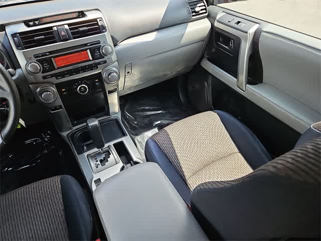 Thumbnail: 2010 Toyota 4Runner - 12