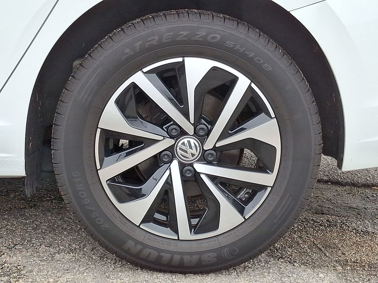 Thumbnail: 2024 Volkswagen Jetta - 35