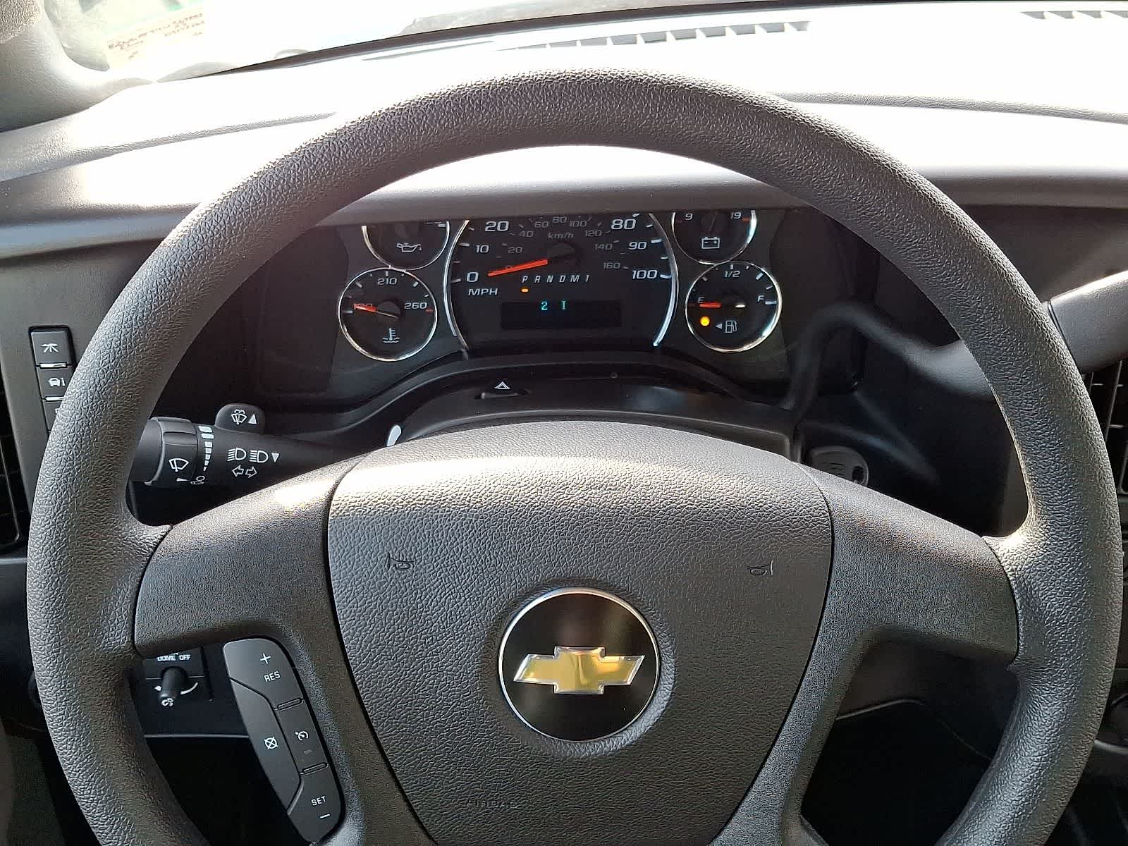 Thumbnail: 2025 Chevrolet Express - 13