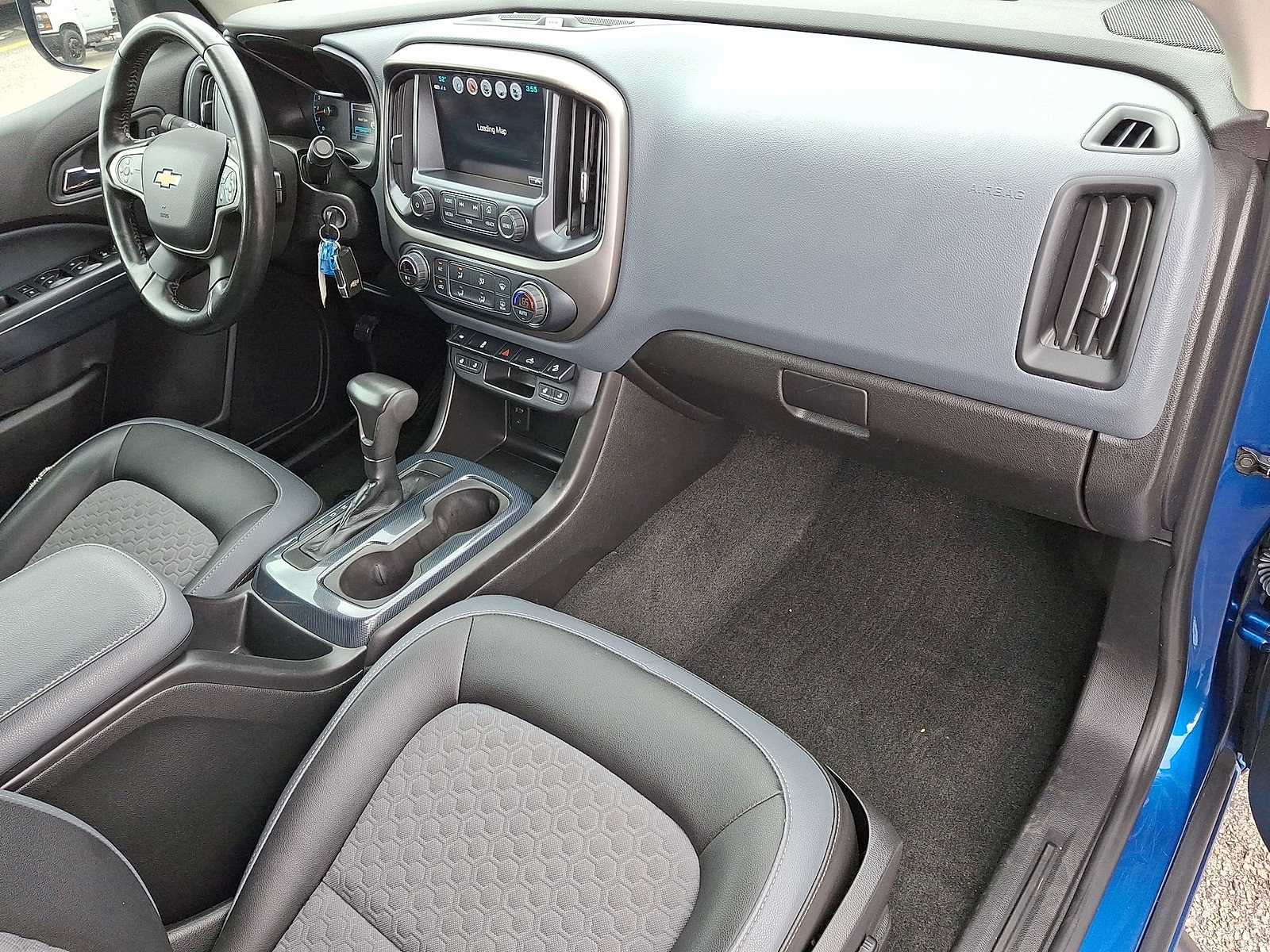 Thumbnail: 2018 Chevrolet Colorado - 32