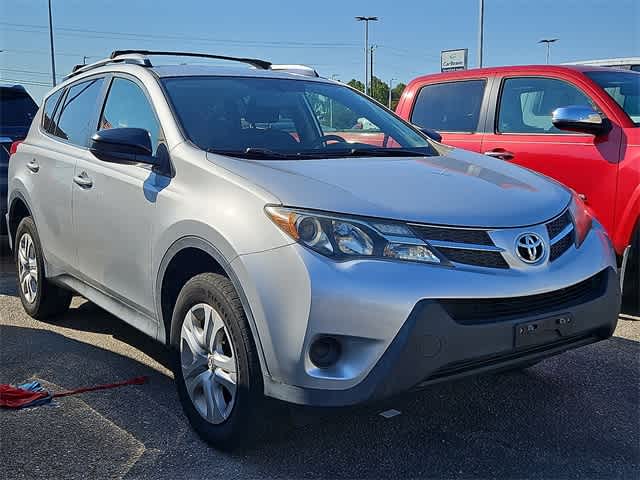 Thumbnail: 2015 Toyota RAV4 - 3