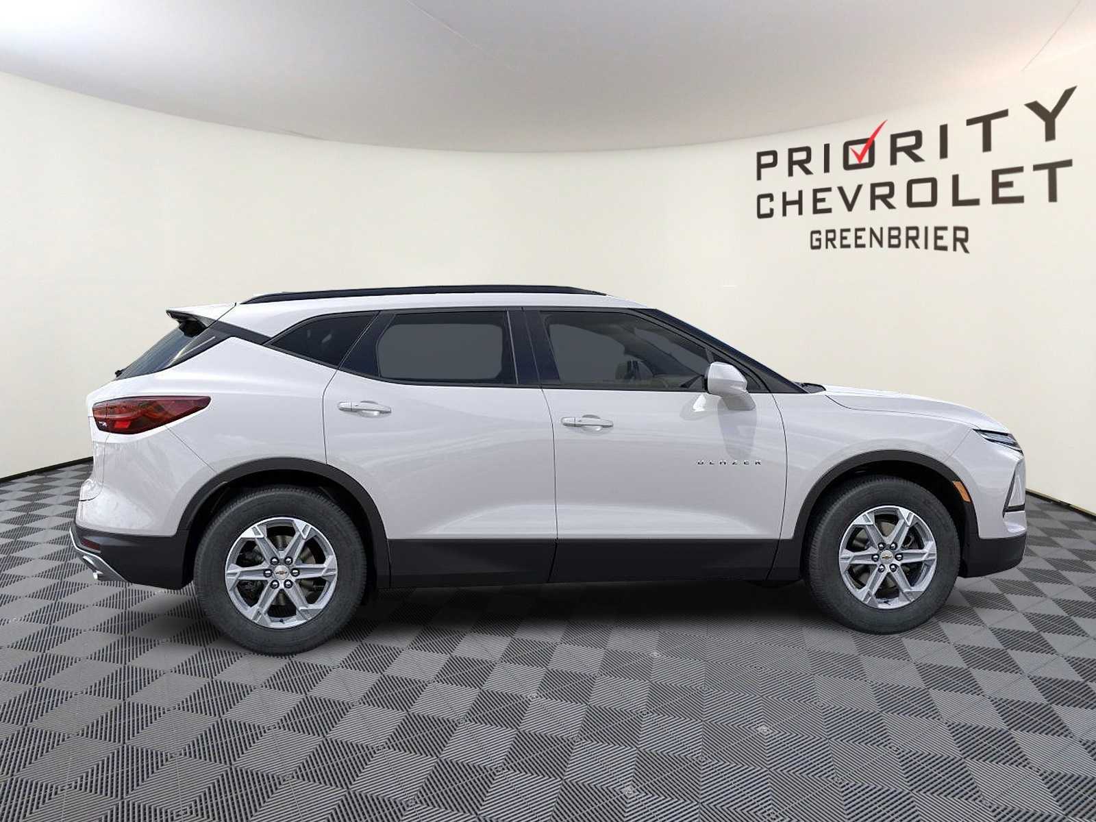 Thumbnail: 2025 Chevrolet Blazer - 5