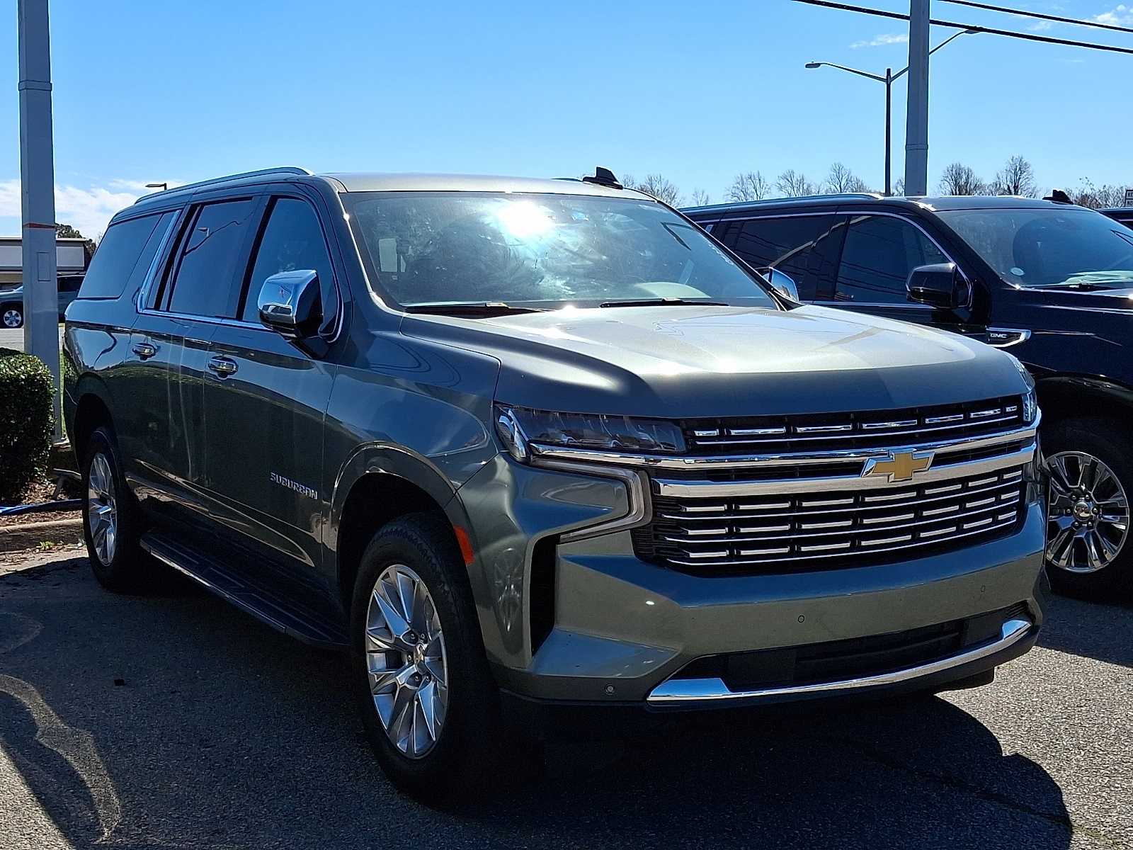 Thumbnail: 2023 Chevrolet Suburban - 2