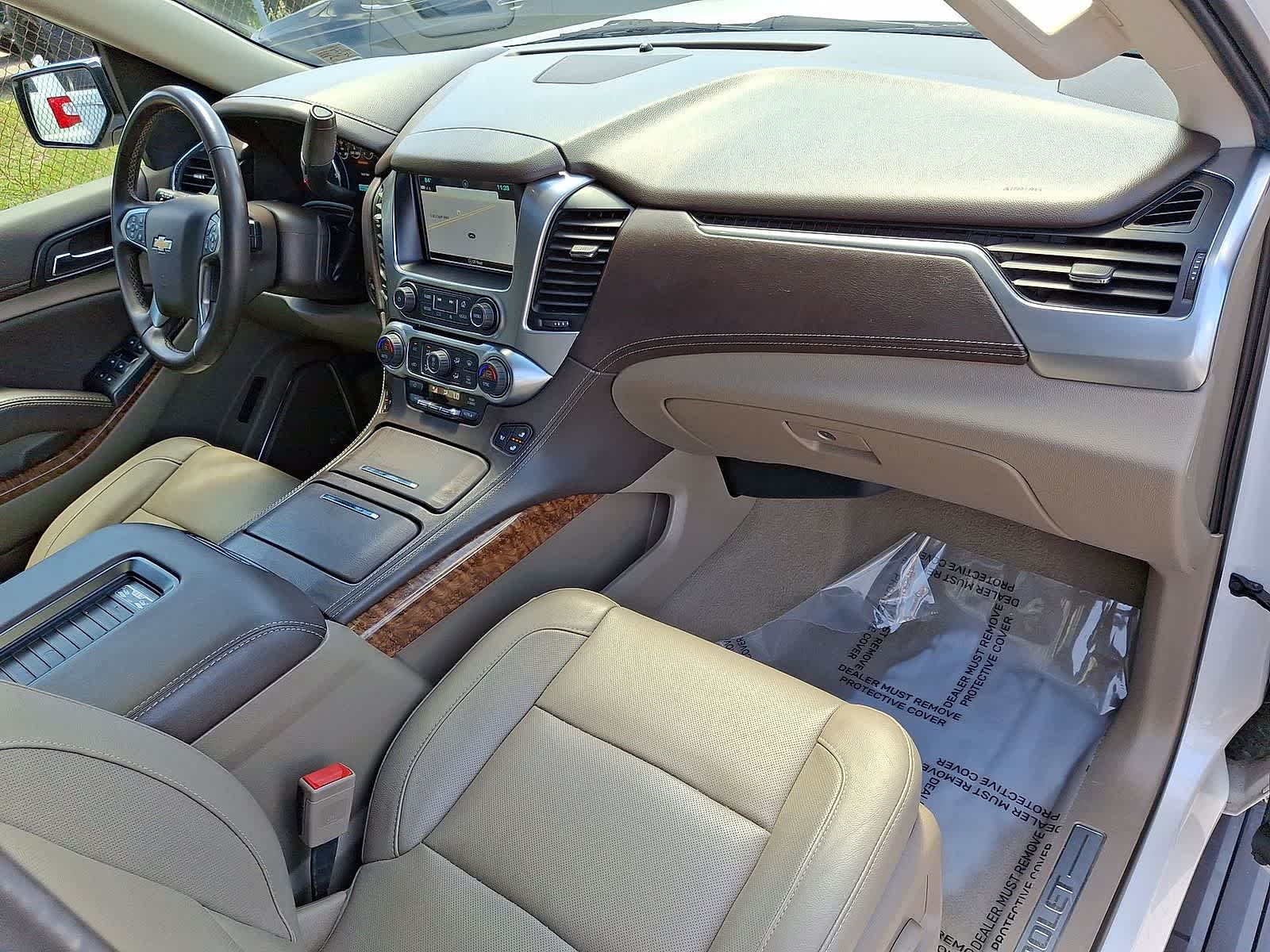 Thumbnail: 2019 Chevrolet Suburban - 36