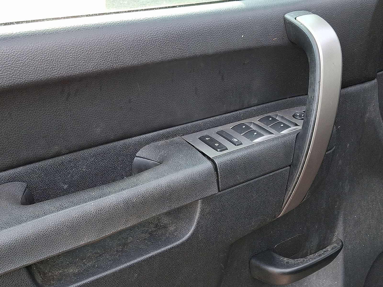 Thumbnail: 2013 Chevrolet Silverado 1500 - 27