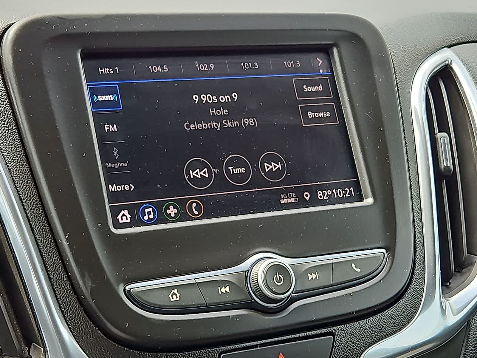 Thumbnail: 2020 Chevrolet Equinox - 19