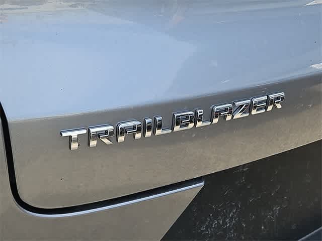 Thumbnail: 2023 Chevrolet TrailBlazer - 5