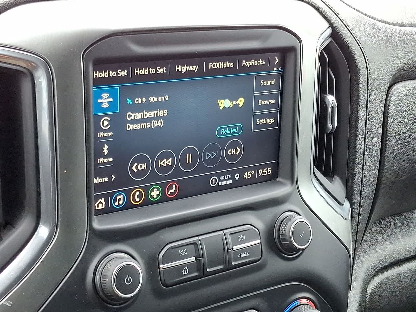 Thumbnail: 2021 Chevrolet Silverado 1500 - 19