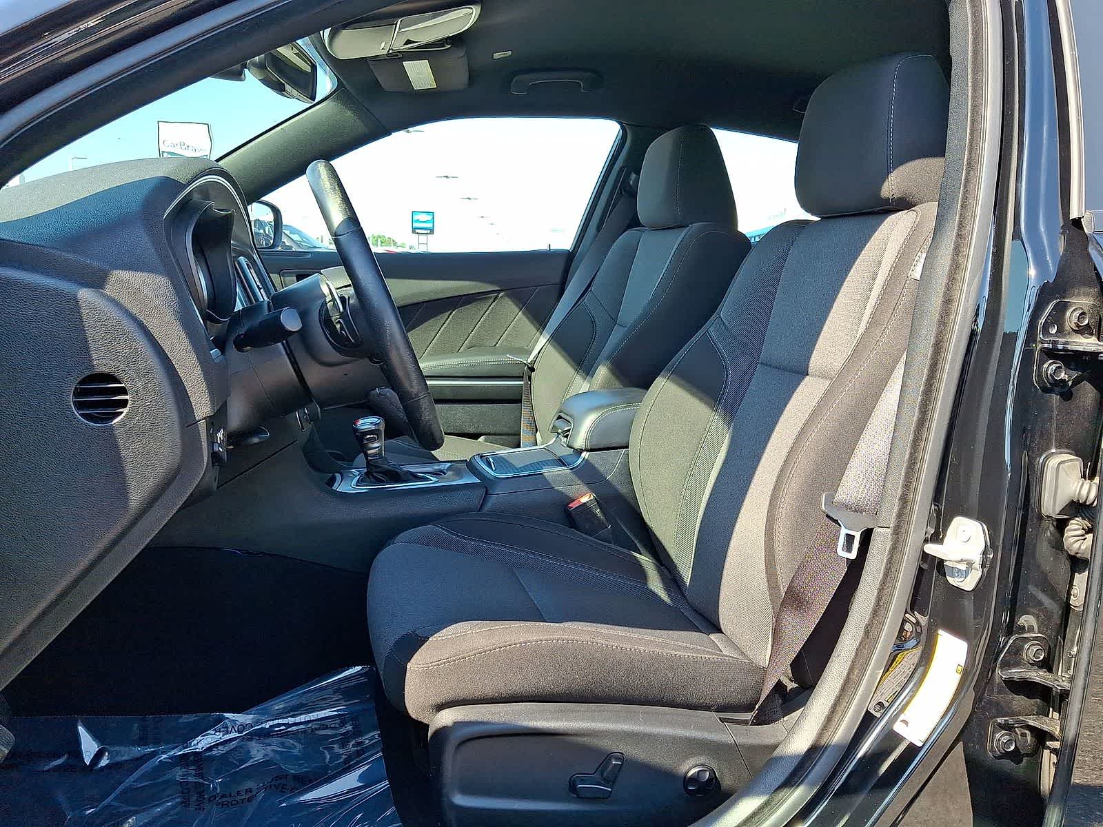 Thumbnail: 2020 Dodge Charger - 24