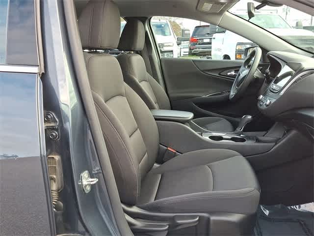 Thumbnail: 2020 Chevrolet Malibu - 31