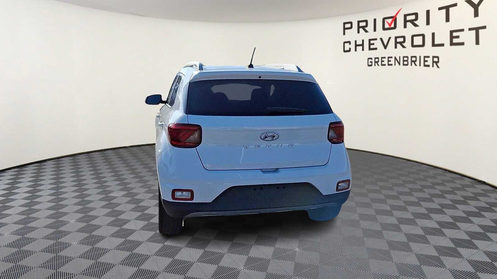 Thumbnail: 2024 Hyundai Venue - 7