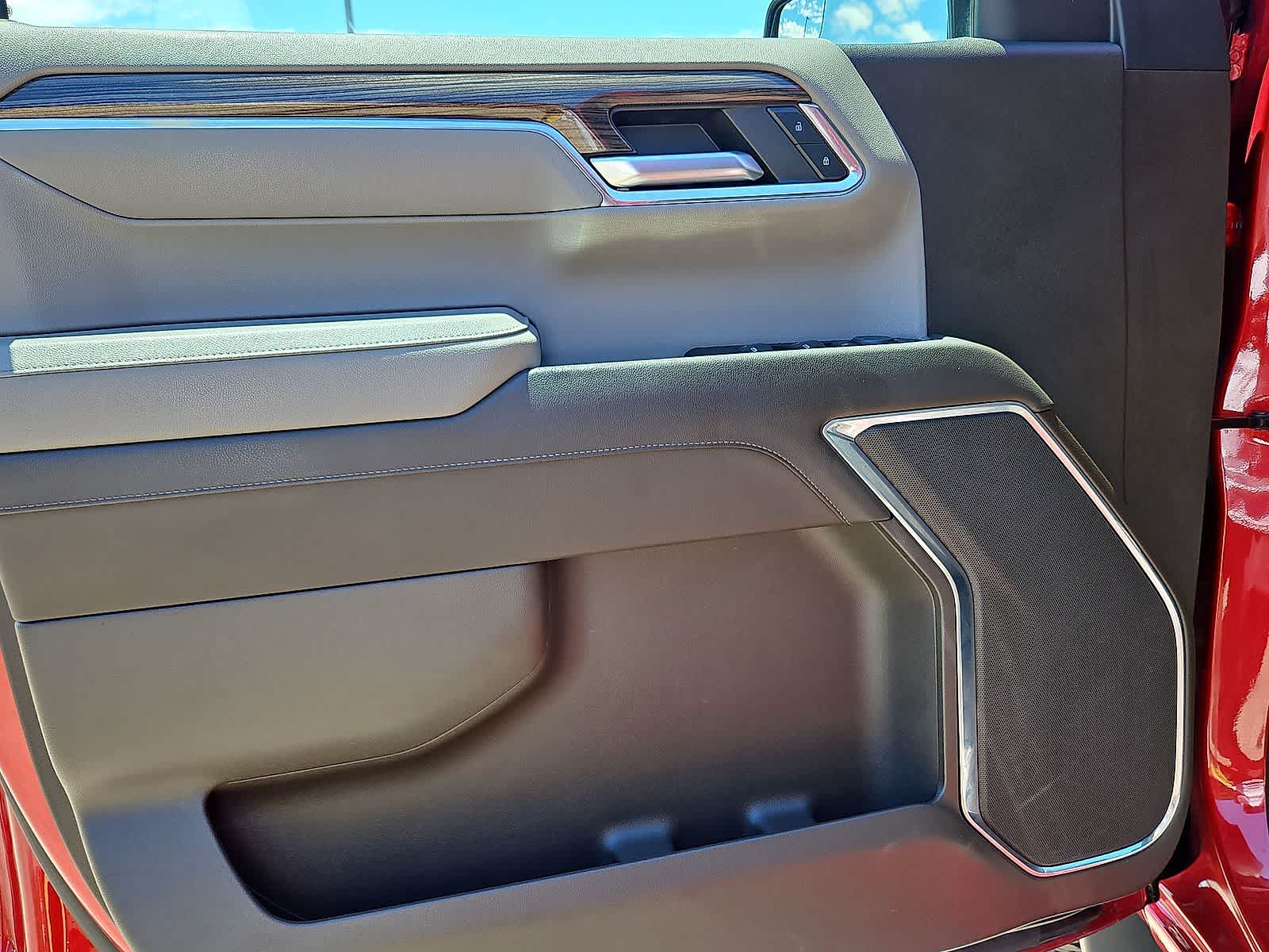 Thumbnail: 2023 Chevrolet Silverado 1500 - 27