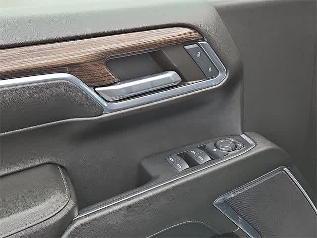 Thumbnail: 2024 Chevrolet Silverado 1500 - 28