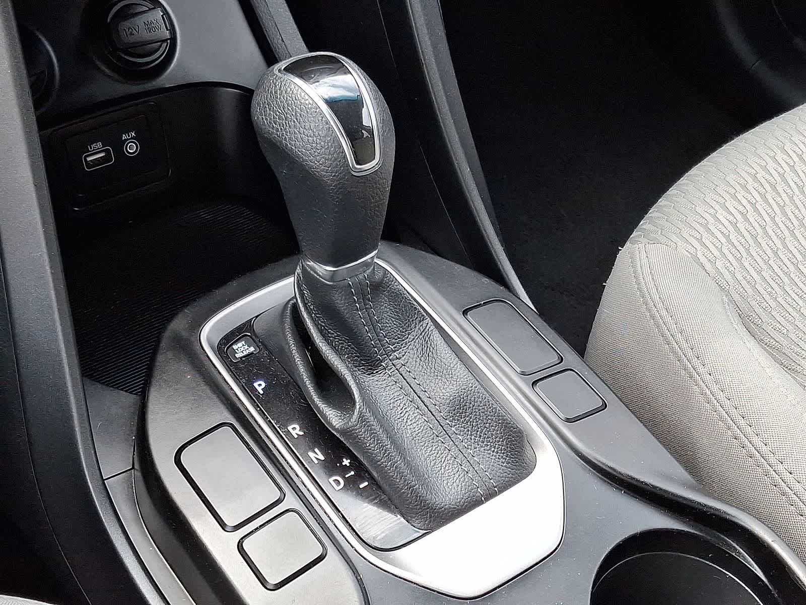 Thumbnail: 2018 Hyundai Santa Fe - 21