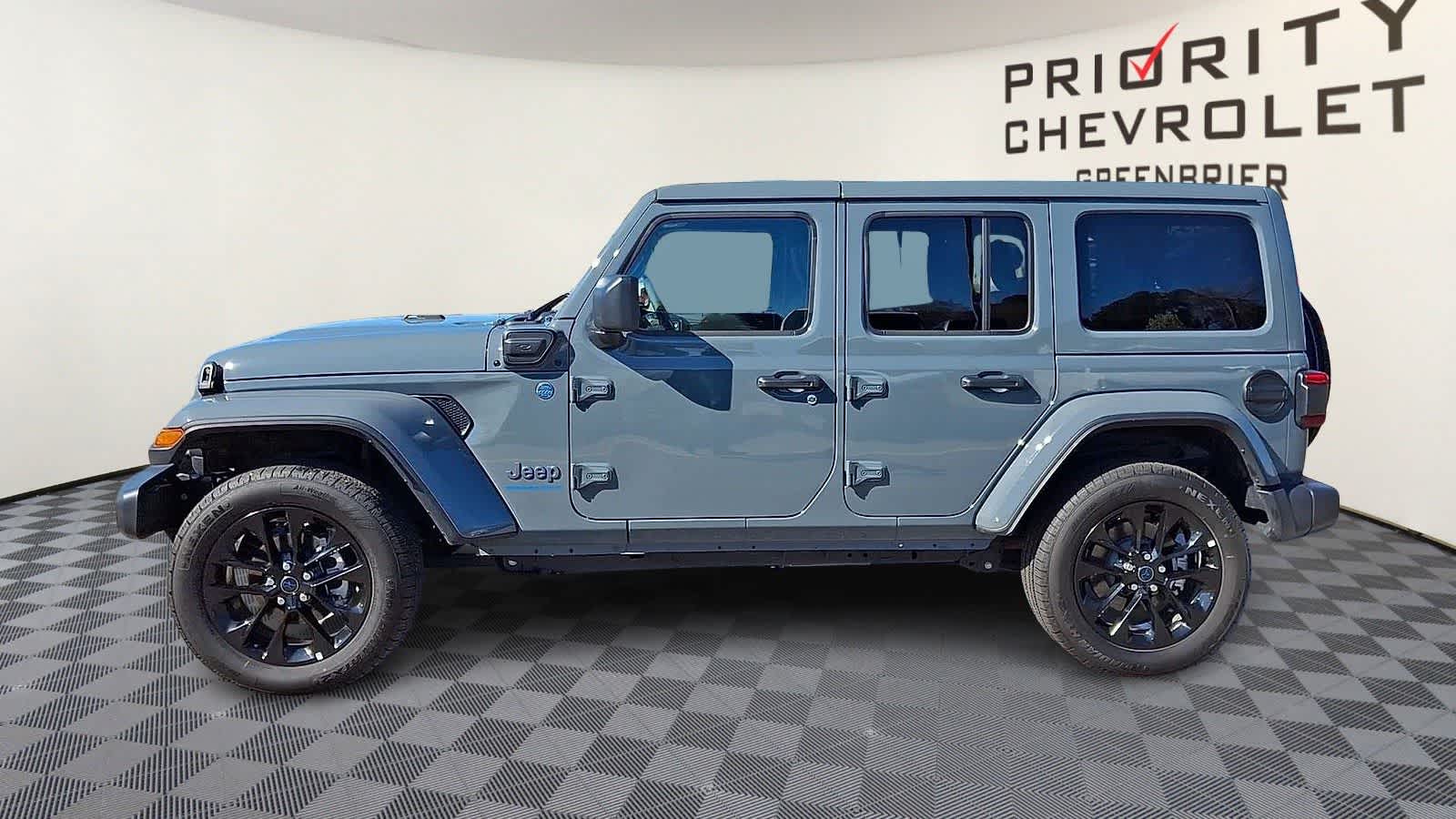 Thumbnail: 2025 Jeep Wrangler - 5