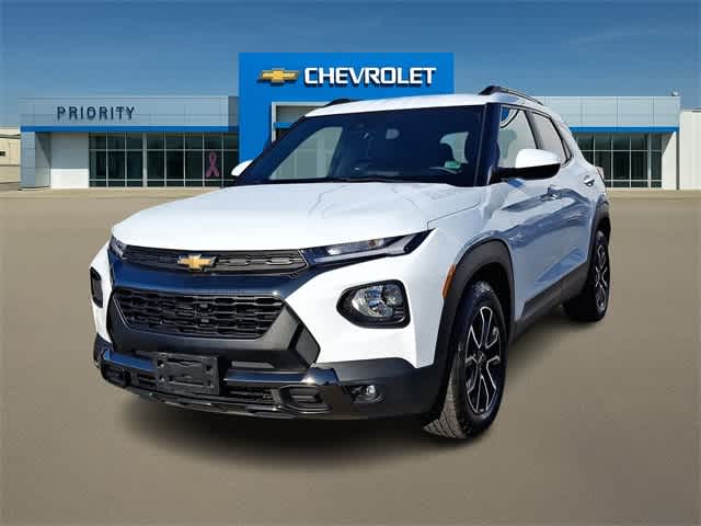 Thumbnail: 2023 Chevrolet TrailBlazer - 1