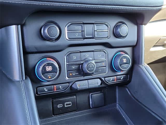 Thumbnail: 2023 Chevrolet Suburban - 25