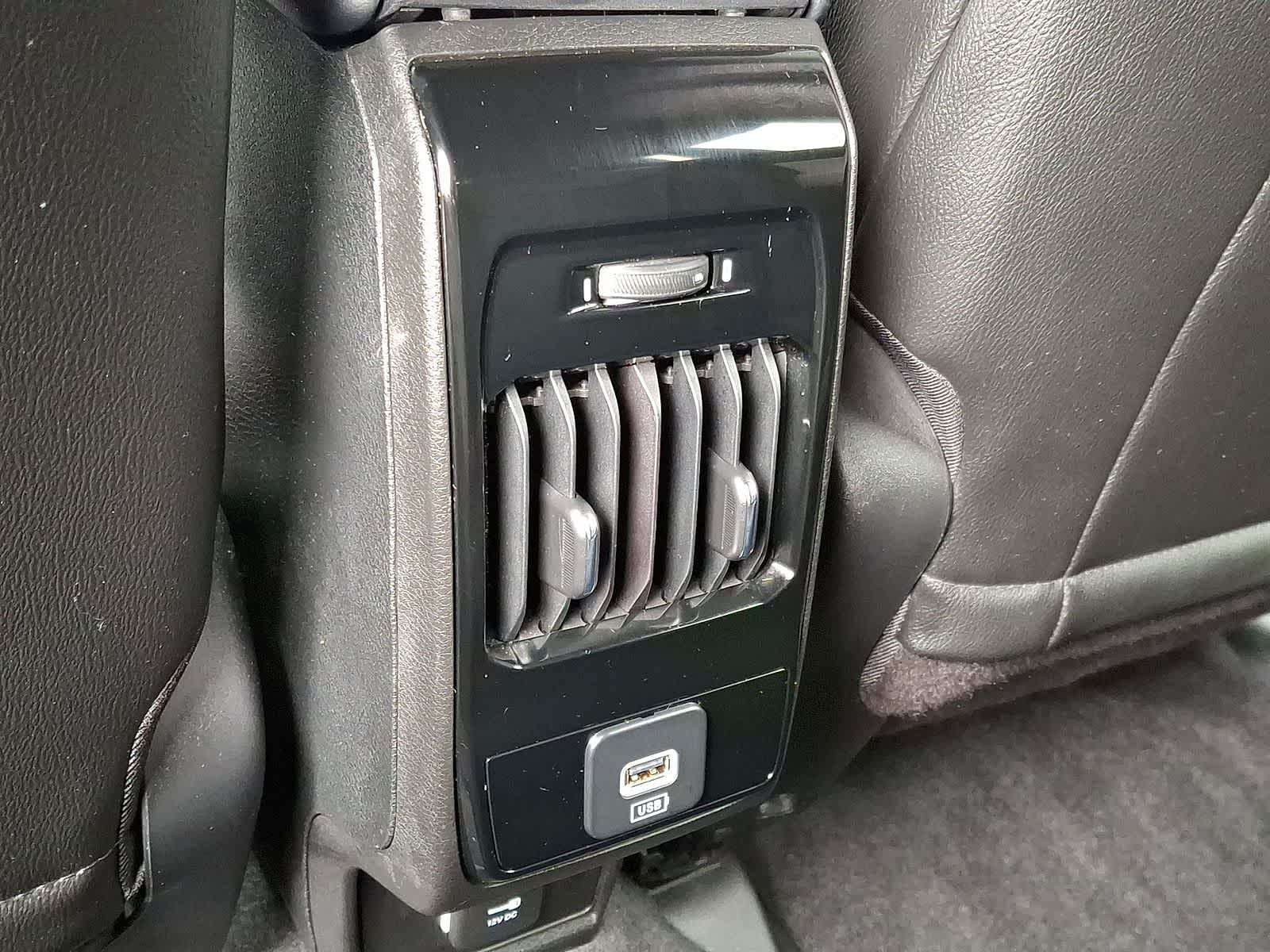 Thumbnail: 2024 Jeep Compass - 26