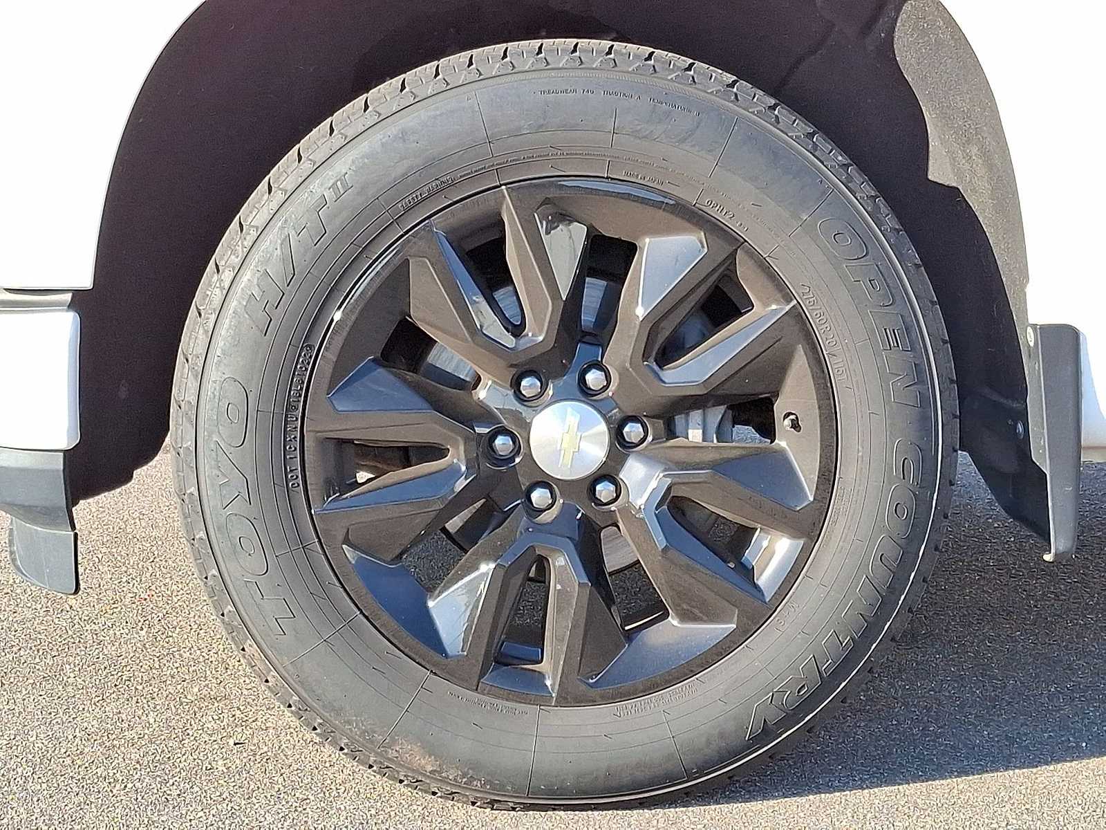 Thumbnail: 2020 Chevrolet Silverado 1500 - 36