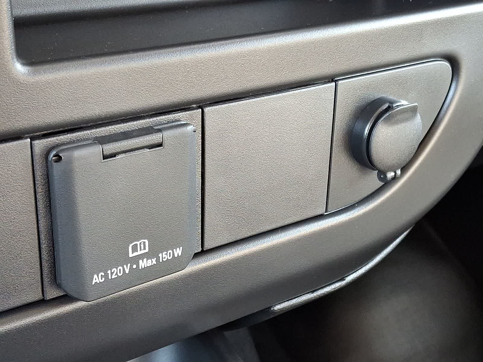 Thumbnail: 2025 Chevrolet Express - 15