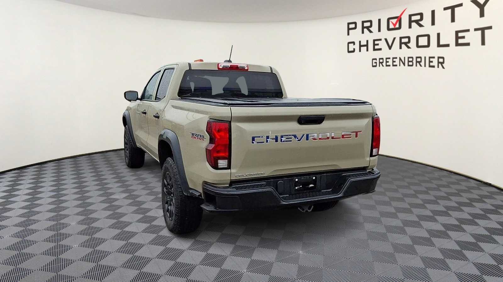 Thumbnail: 2024 Chevrolet Colorado - 7