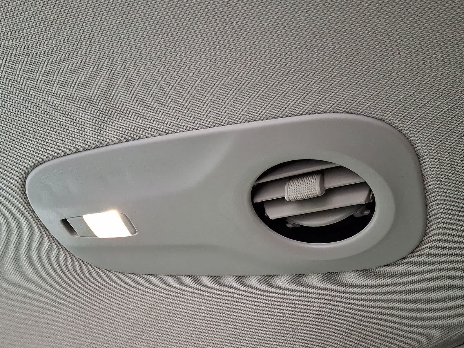 Thumbnail: 2023 Chrysler Pacifica - 21