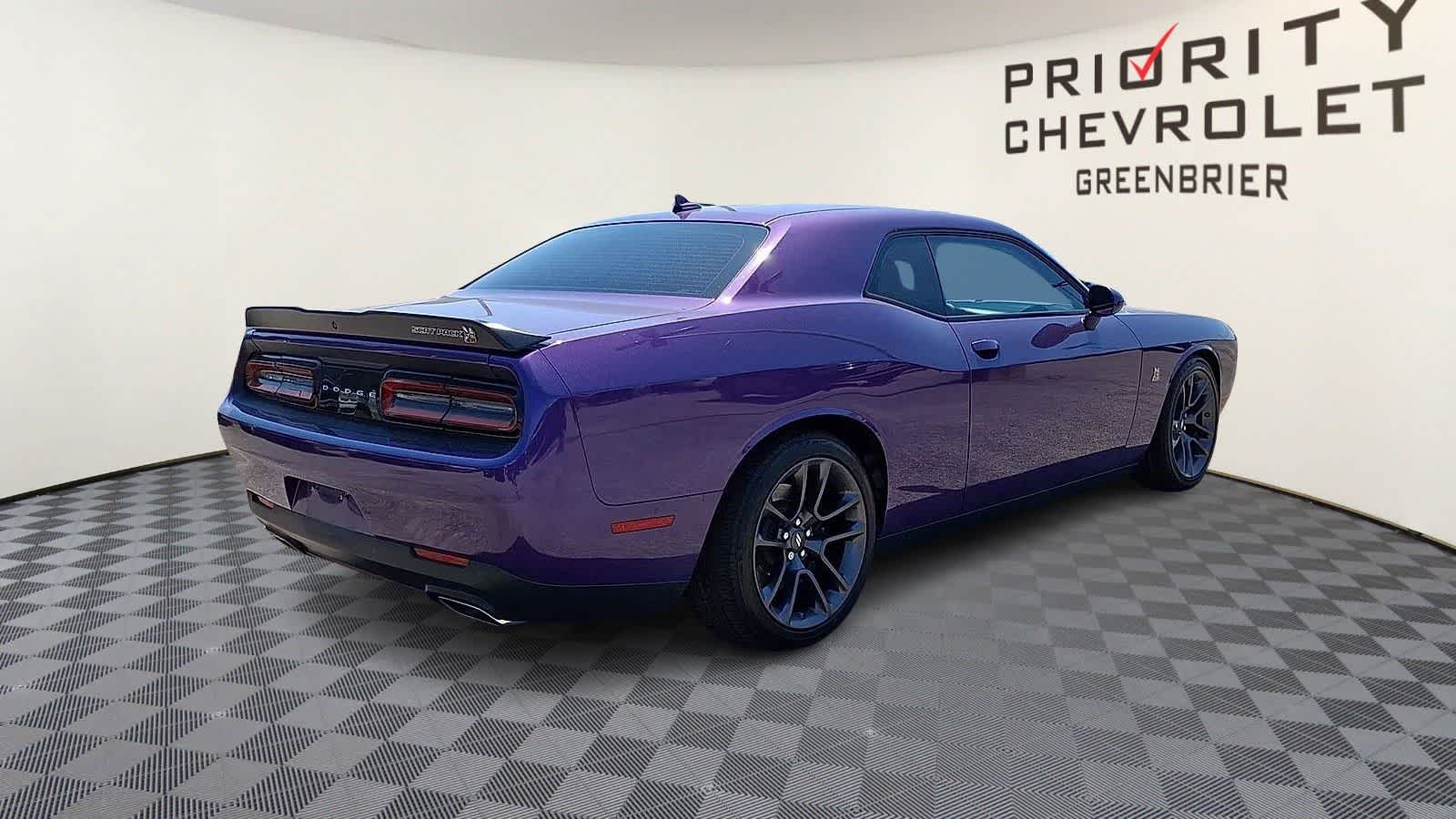 Thumbnail: 2023 Dodge Challenger - 8
