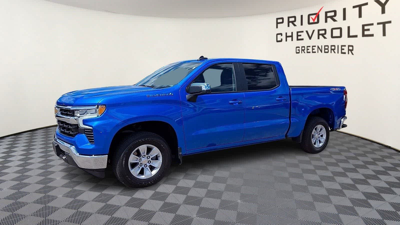 Thumbnail: 2025 Chevrolet Silverado 1500 - 4