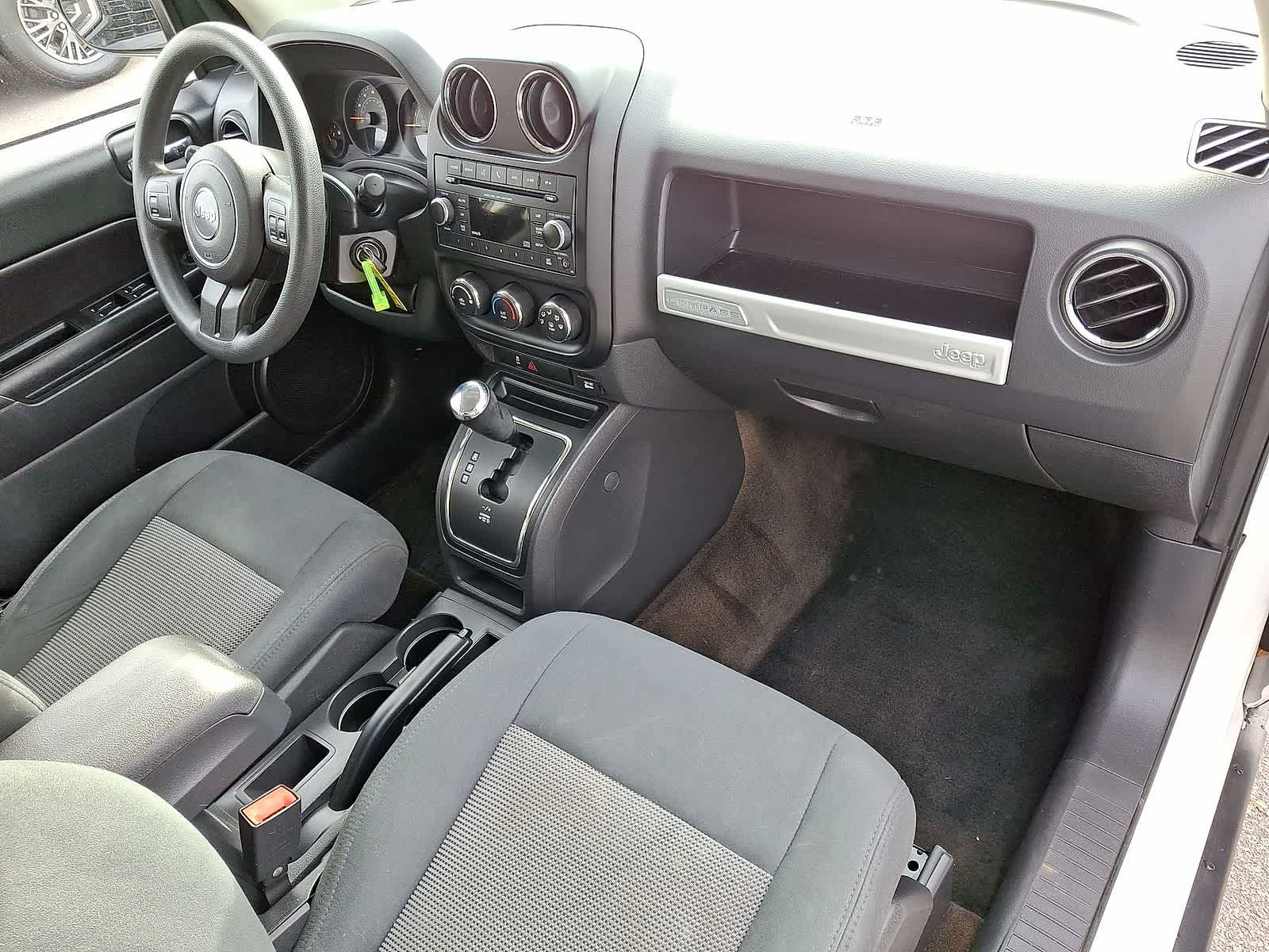 Thumbnail: 2016 Jeep Compass - 30