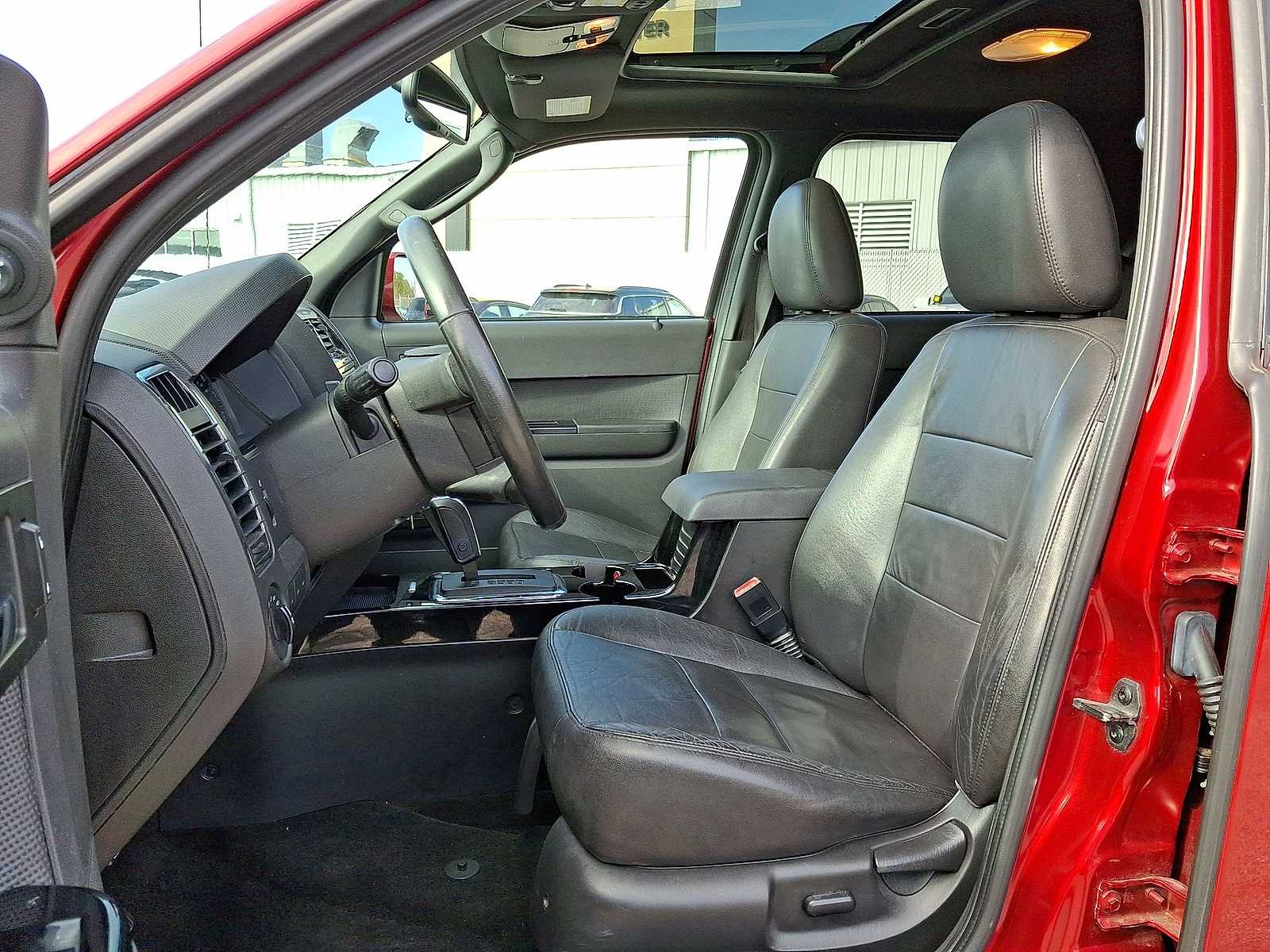 Thumbnail: 2012 Ford Escape - 24