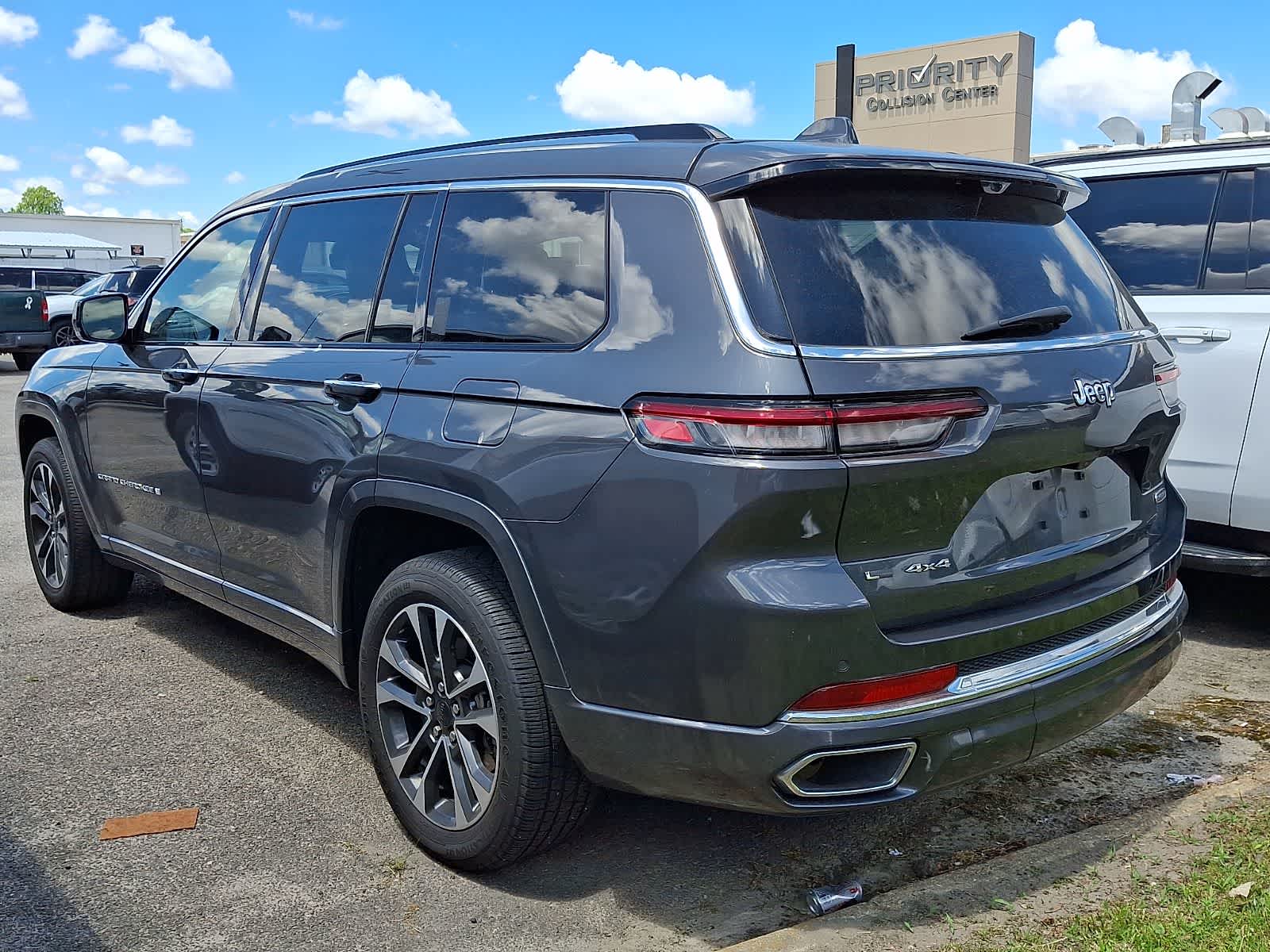 Thumbnail: 2021 Jeep Grand Cherokee L - 4
