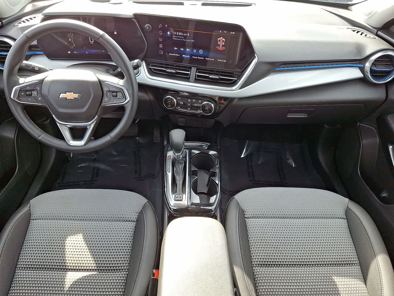 Thumbnail: 2024 Chevrolet Trax - 25