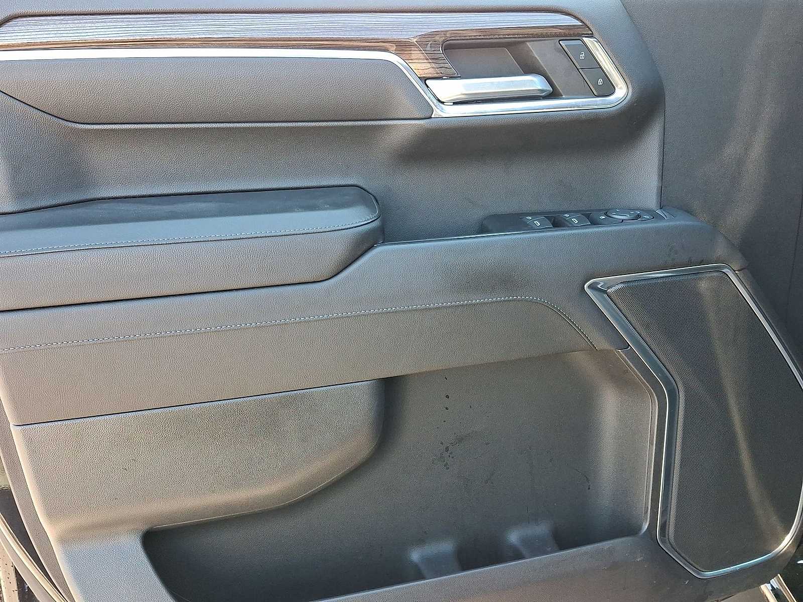 Thumbnail: 2023 Chevrolet Silverado 1500 - 27