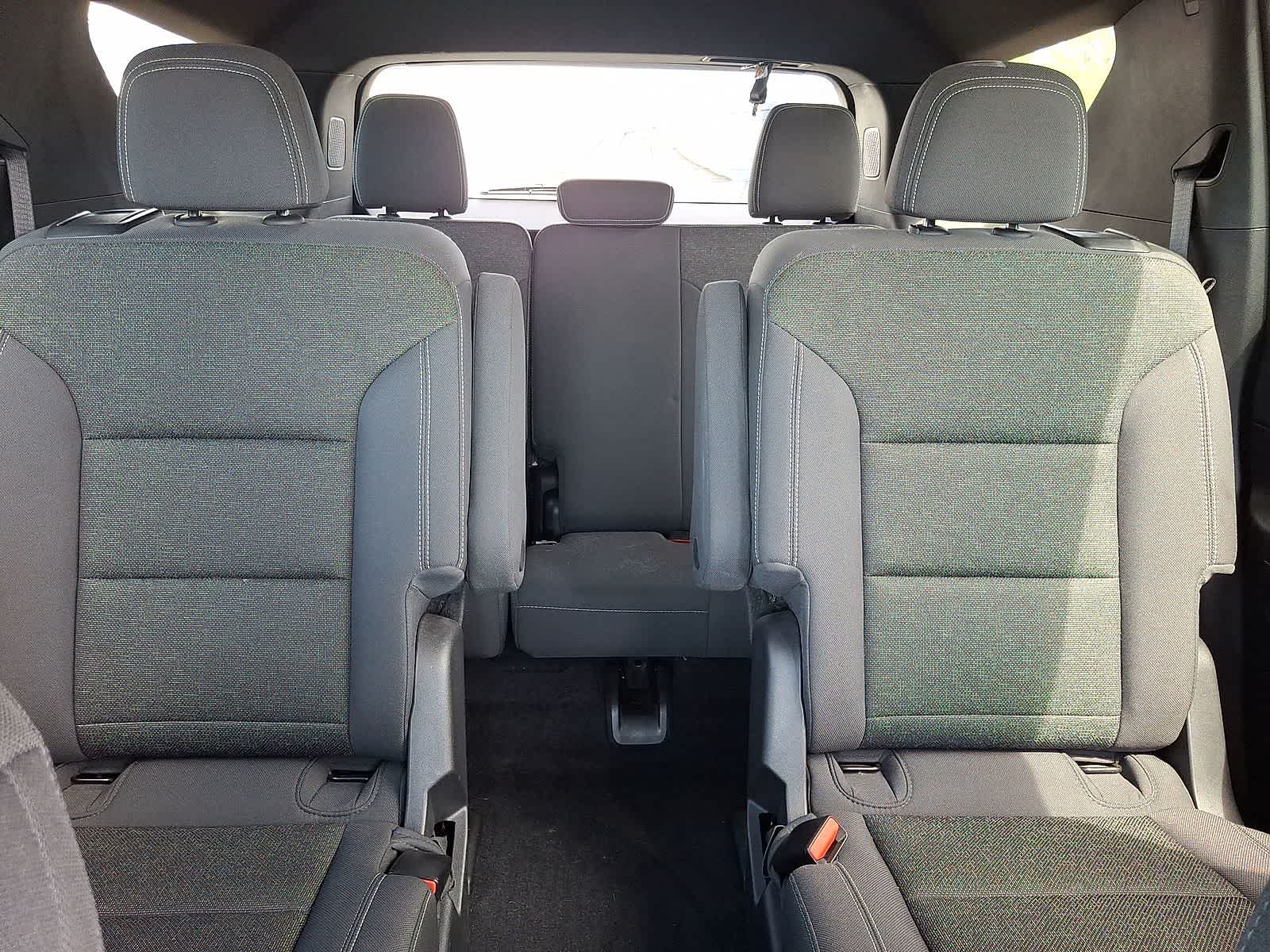 Thumbnail: 2025 Chevrolet Traverse - 14