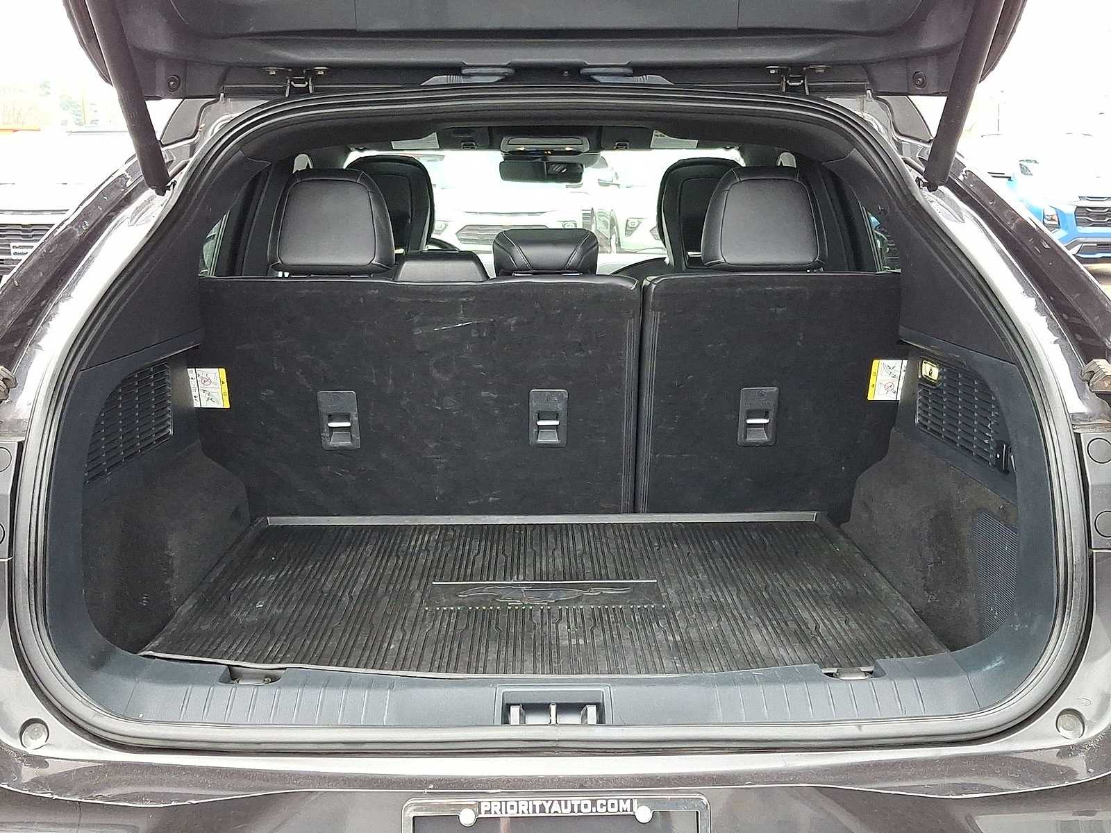 Thumbnail: 2022 Ford Mustang Mach-E - 28