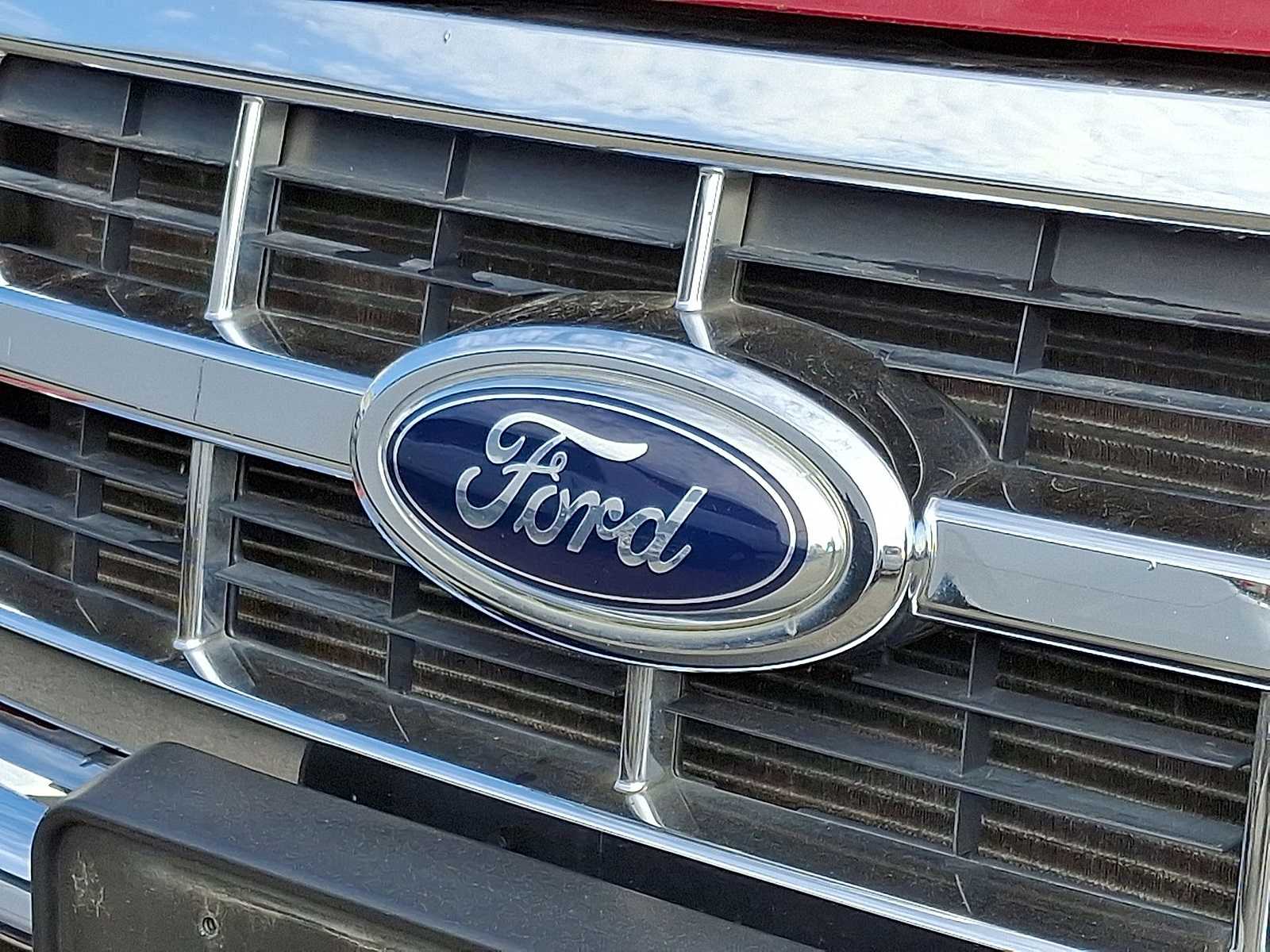 Thumbnail: 2012 Ford Escape - 34