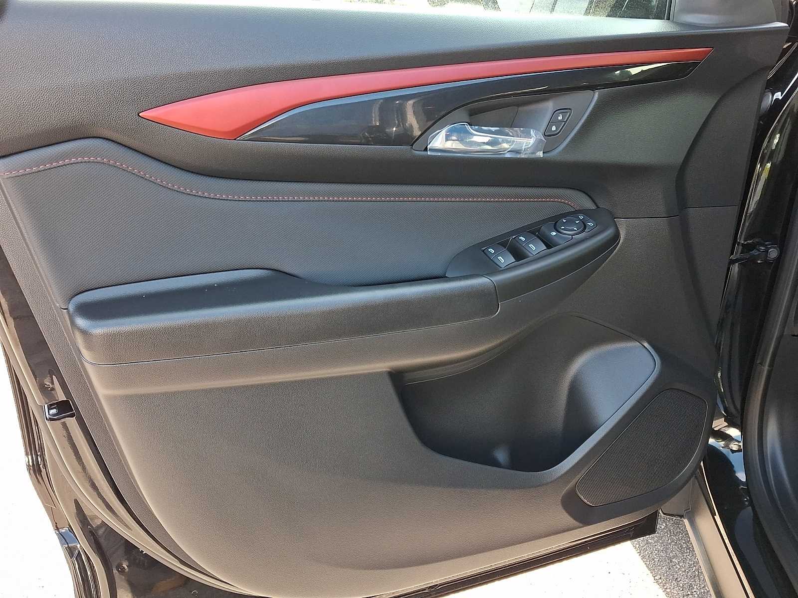 Thumbnail: 2026 Chevrolet TrailBlazer - 10