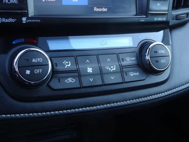 Thumbnail: 2017 Toyota RAV4 - 26