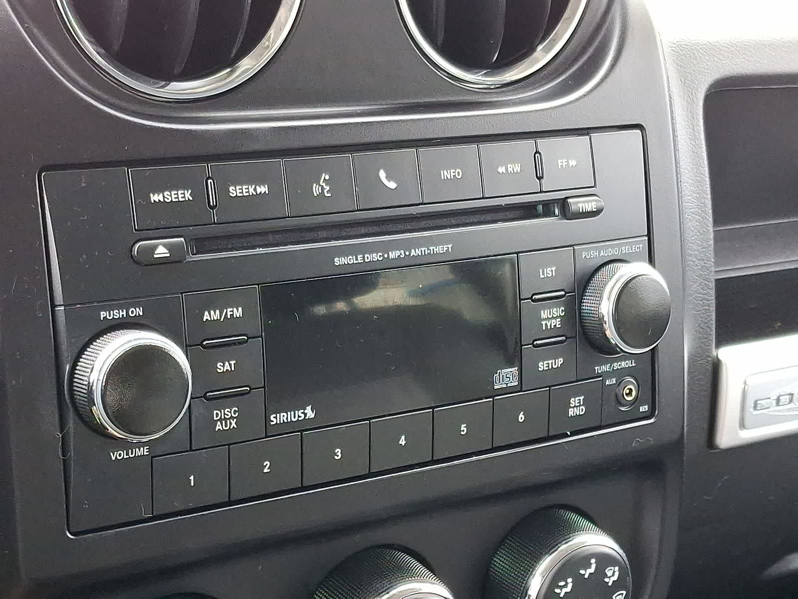 Thumbnail: 2016 Jeep Compass - 19