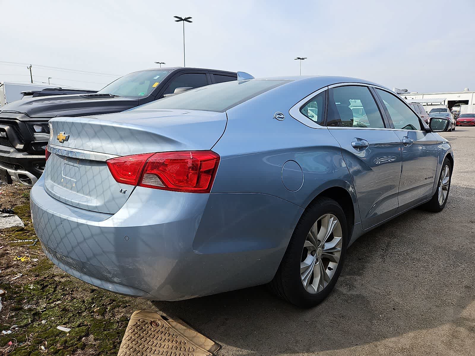 Thumbnail: 2015 Chevrolet Impala - 3