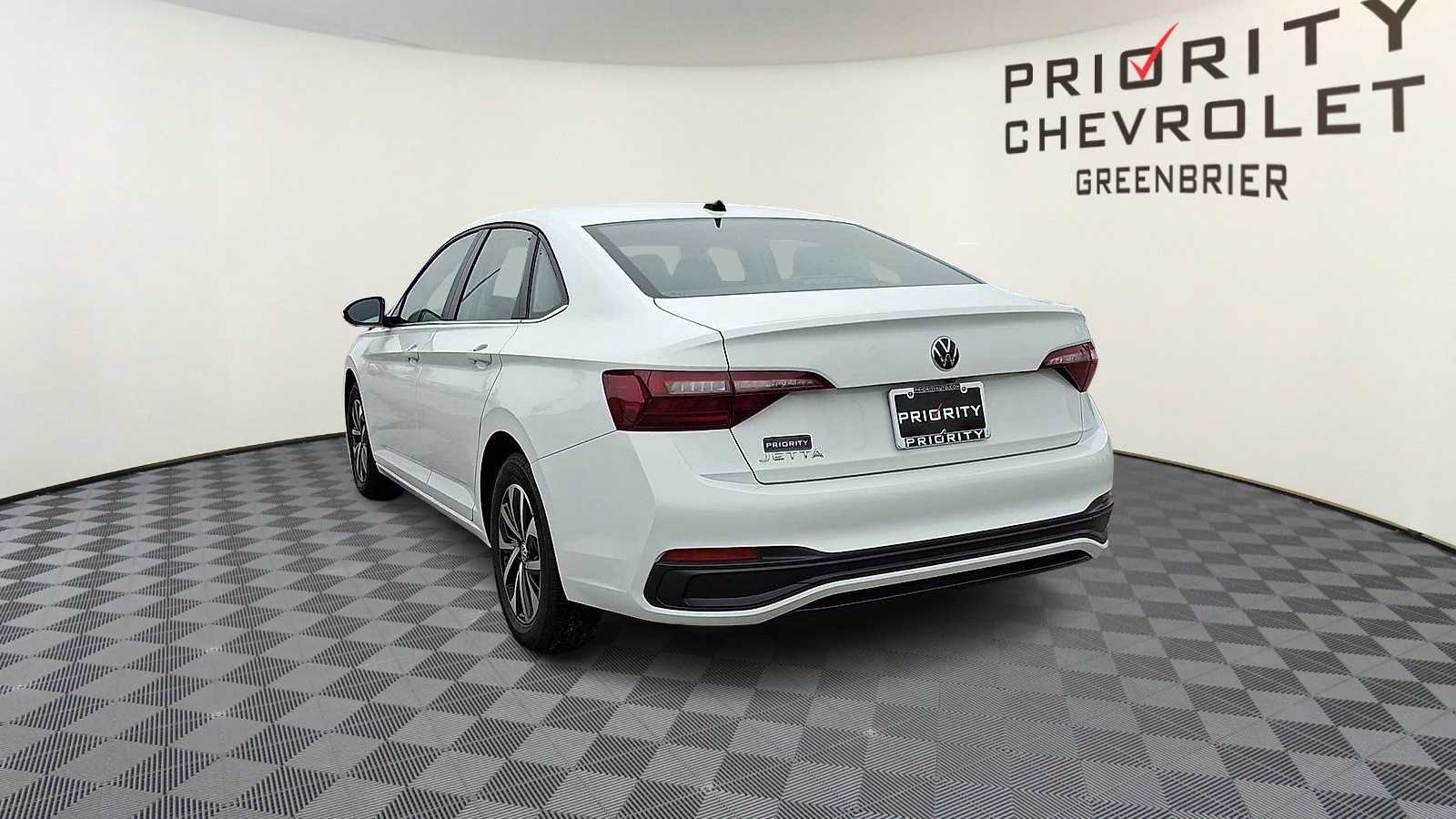 Thumbnail: 2024 Volkswagen Jetta - 7