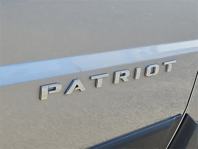 Thumbnail: 2015 Jeep Patriot - 6