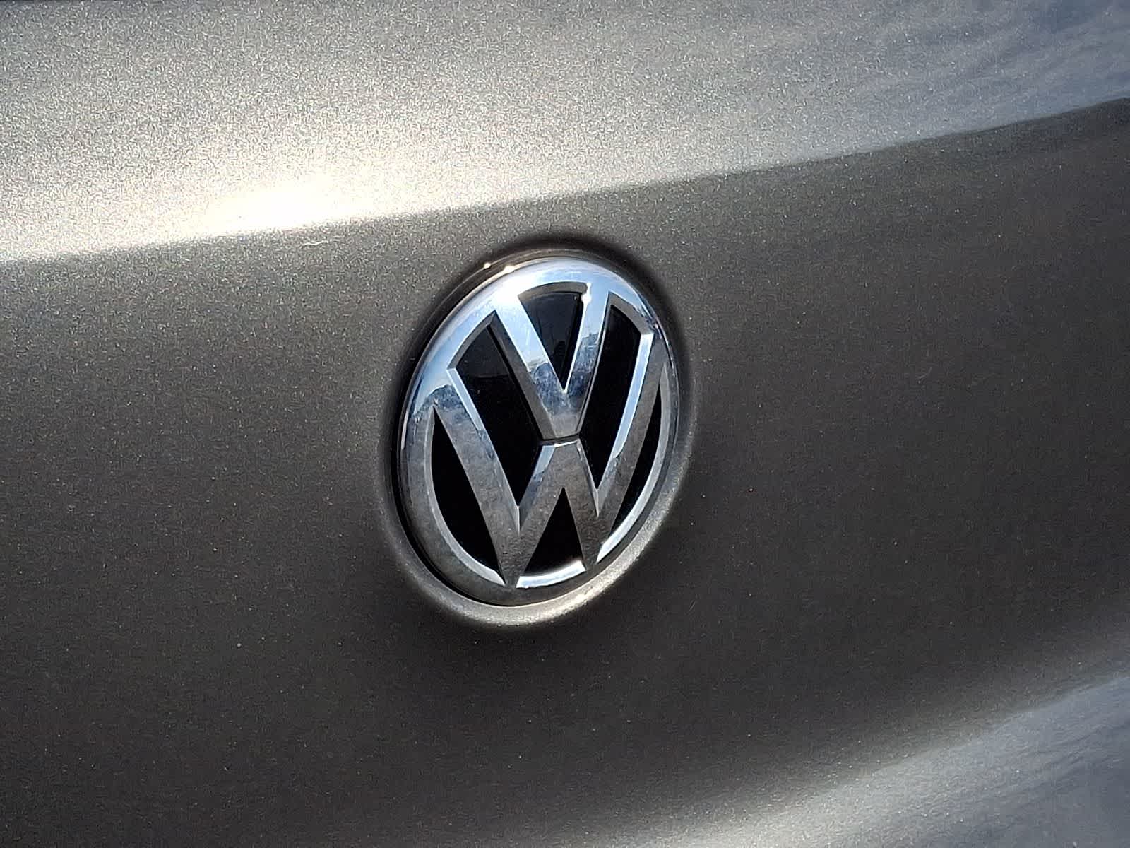 Thumbnail: 2014 Volkswagen Tiguan - 5