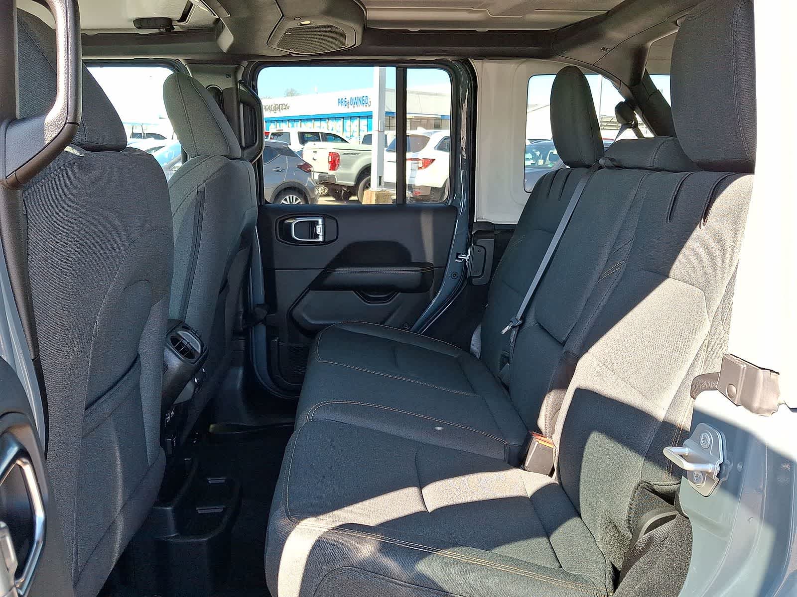 Thumbnail: 2025 Jeep Wrangler - 29