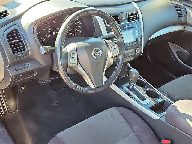 Thumbnail: 2013 Nissan Altima - 16